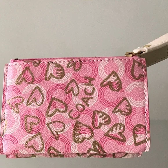 VTG y2k Coach PINK Gold Heart Key Chain Wallet Like New One Owner Clean - Picture 2 of 2